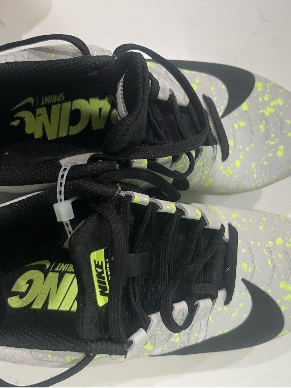 Nike Zoom Rival Track Spikes
unisex Kids Size 3.5 - Picture 12 of 13